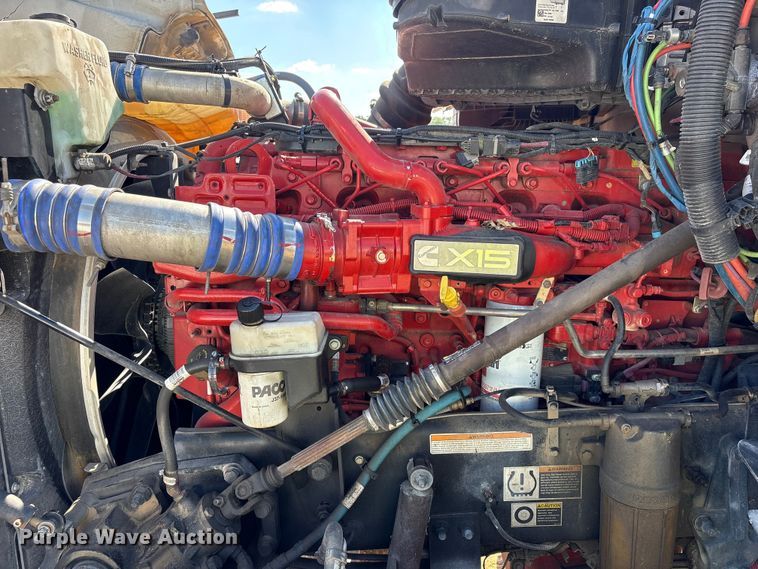 image for item YA3488 2023 Peterbilt 567 semi truck