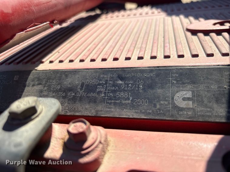 image for item YA3488 2023 Peterbilt 567 semi truck