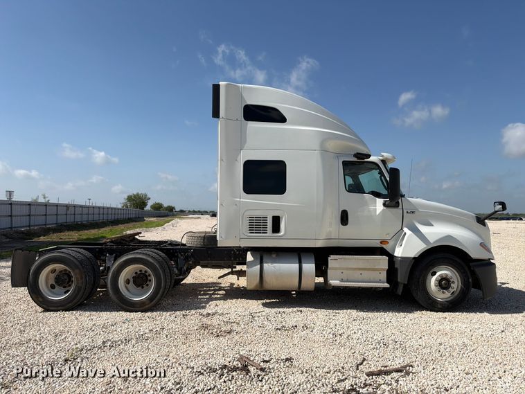 image for item YA3667 2019 International LT625 semi truck