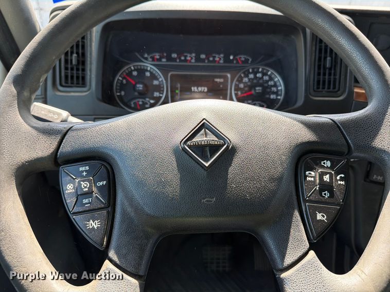image for item YA3667 2019 International LT625 semi truck