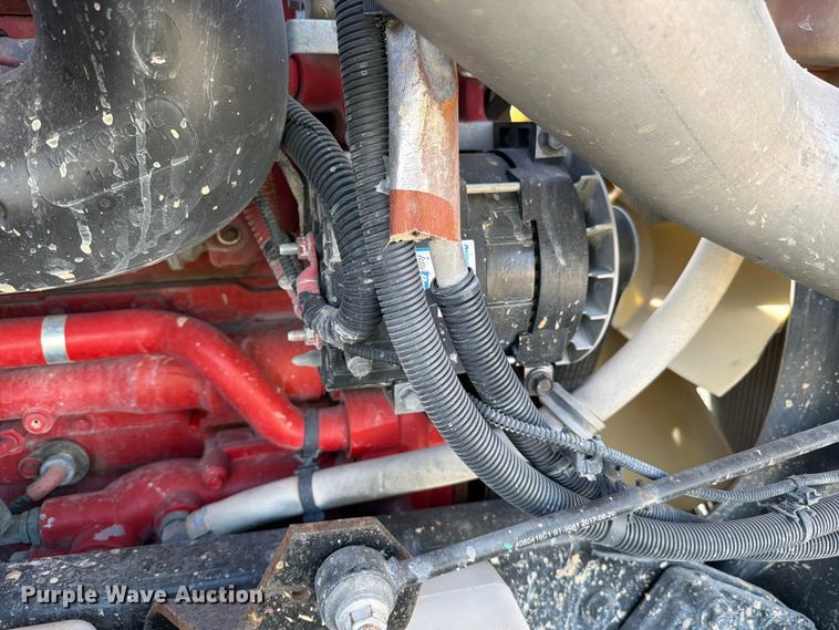image for item YA3667 2019 International LT625 semi truck