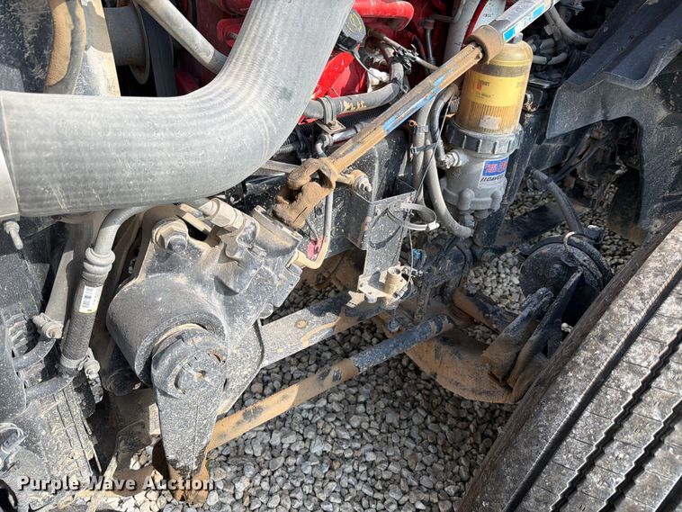 image for item YA3667 2019 International LT625 semi truck
