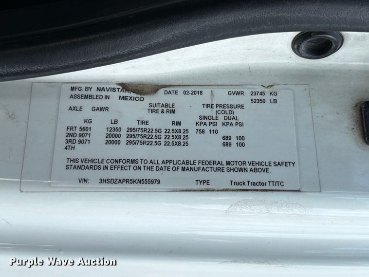 image for item YA3667 2019 International LT625 semi truck