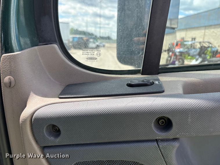 image for item YA3749 2018 Freightliner Cascadia semi truck