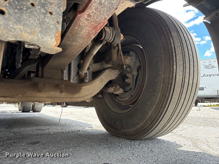 image for item YA3749 2018 Freightliner Cascadia semi truck