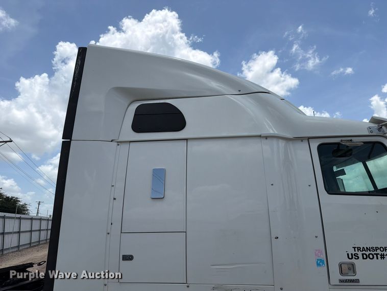 image for item YA3812 2022 Western Star 5700XE semi truck