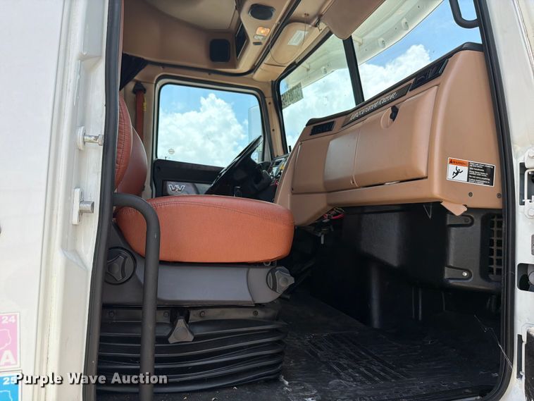image for item YA3812 2022 Western Star 5700XE semi truck