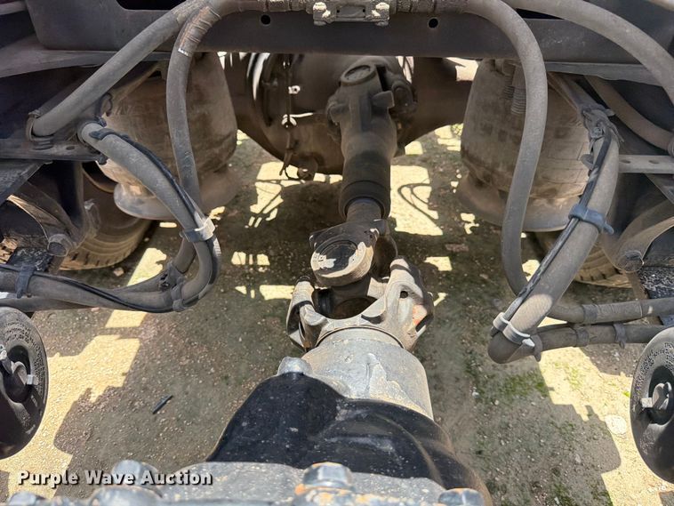 image for item YA3812 2022 Western Star 5700XE semi truck