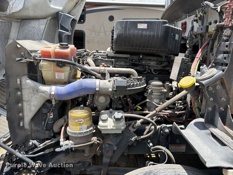 image for item YA3812 2022 Western Star 5700XE semi truck