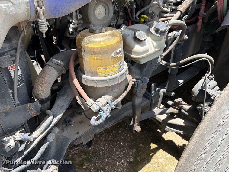 image for item YA3812 2022 Western Star 5700XE semi truck