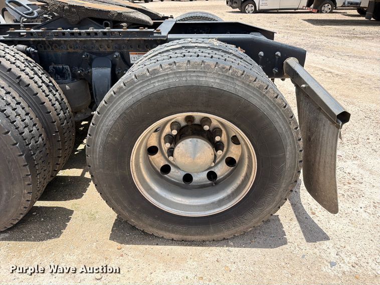 image for item YA3812 2022 Western Star 5700XE semi truck
