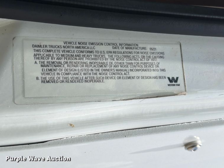 image for item YA3812 2022 Western Star 5700XE semi truck