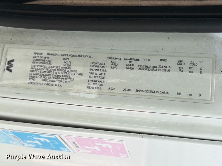 image for item YA3812 2022 Western Star 5700XE semi truck