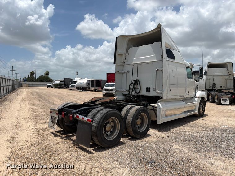image for item YA3813 2022 Western Star 5700XE semi truck
