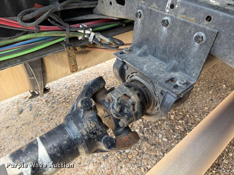 image for item YA3813 2022 Western Star 5700XE semi truck