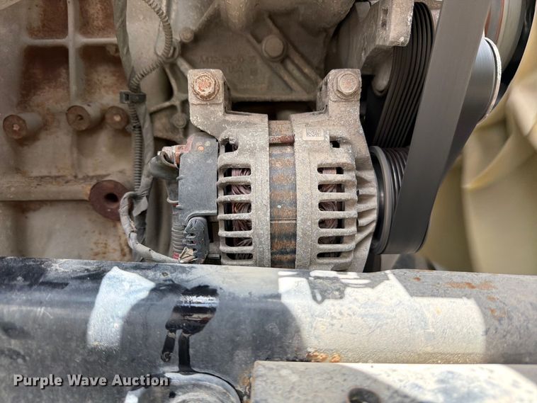 image for item YA3813 2022 Western Star 5700XE semi truck