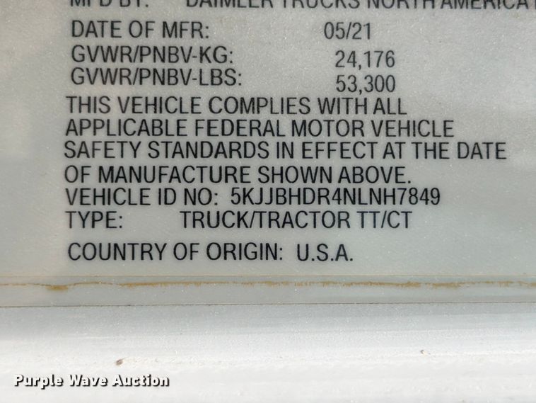 image for item YA3813 2022 Western Star 5700XE semi truck
