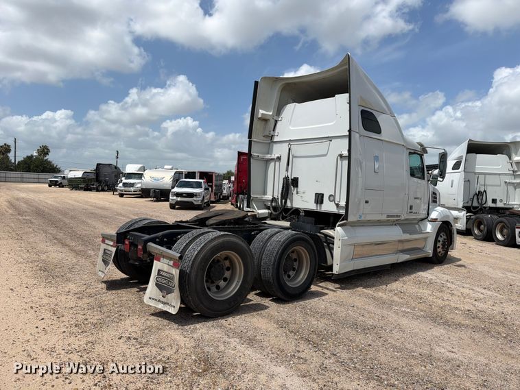 image for item YA3814 2022 Western Star 5700XE semi truck