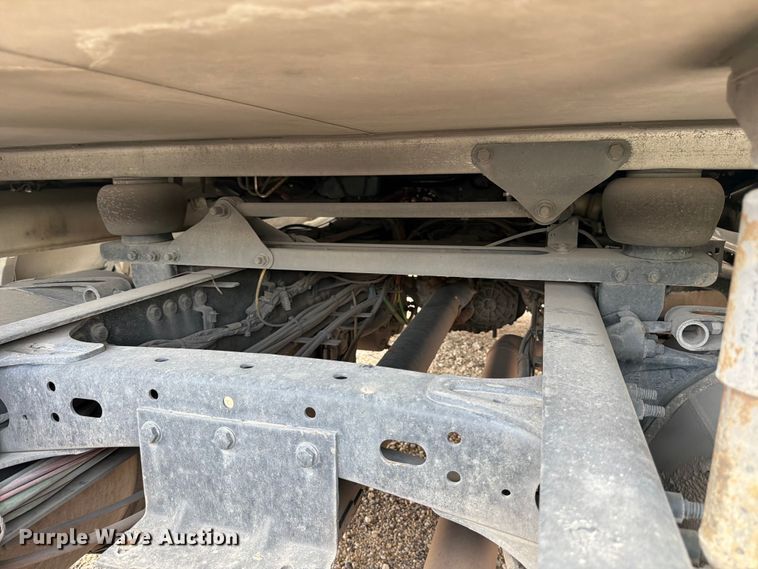 image for item YA3814 2022 Western Star 5700XE semi truck