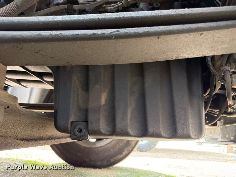 image for item YA3814 2022 Western Star 5700XE semi truck