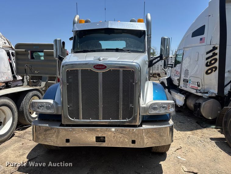 image for item YA3858 2016 Peterbilt 567 semi truck
