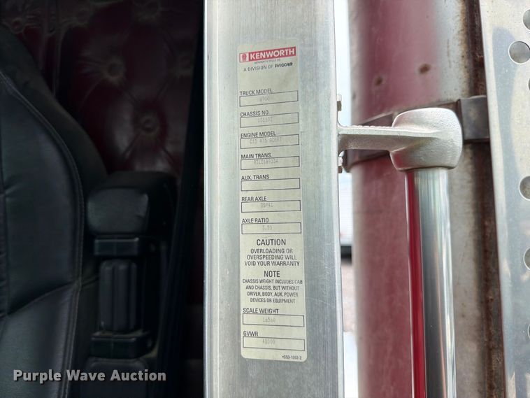 image for item YA3932 2006 Kenworth W900 semi truck