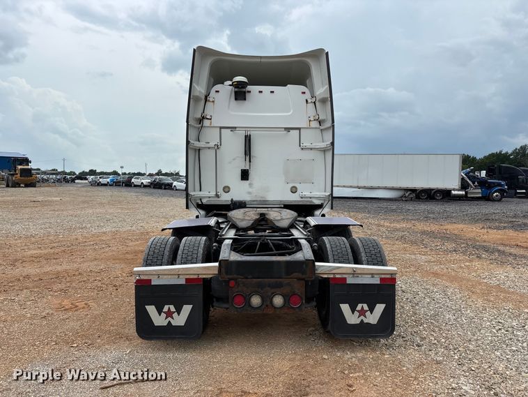 image for item YA3976 2019 Western Star 5700XE semi truck