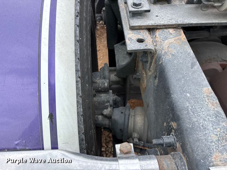 image for item YA3976 2019 Western Star 5700XE semi truck