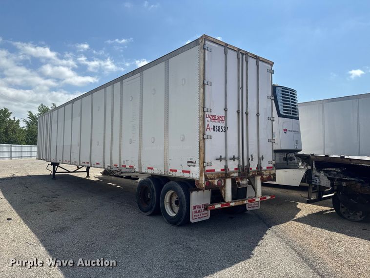 image for item YA4002 1995 Wabash dry van trailer