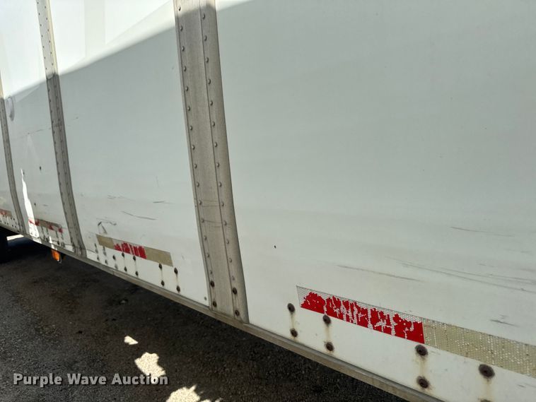 image for item YA4002 1995 Wabash dry van trailer