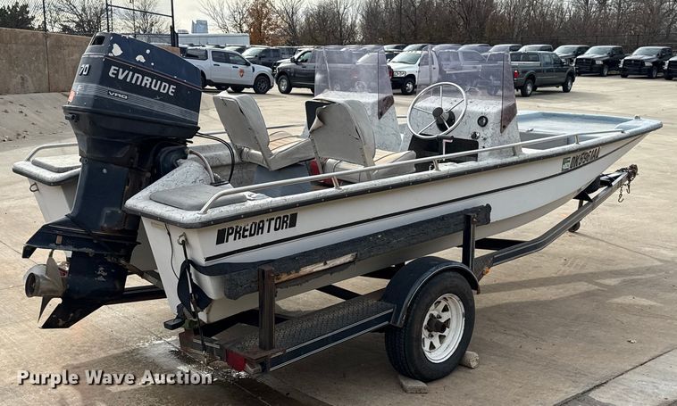 image for item DK3540 1991 Predator boat