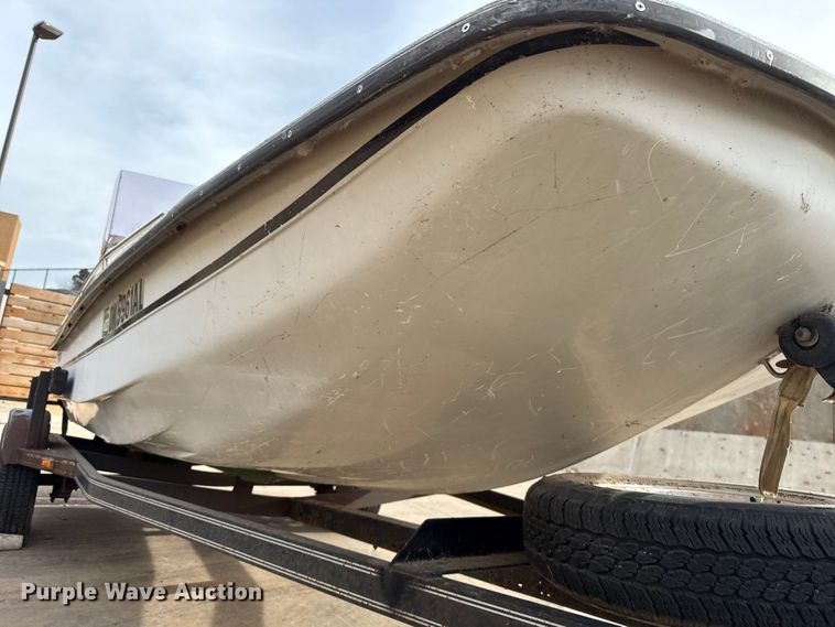 image for item DK3540 1991 Predator boat