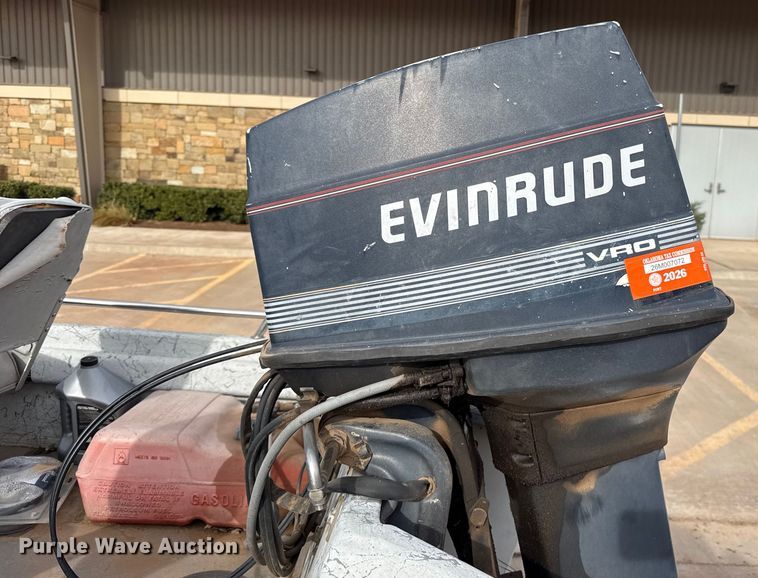 image for item DK3540 1991 Predator boat