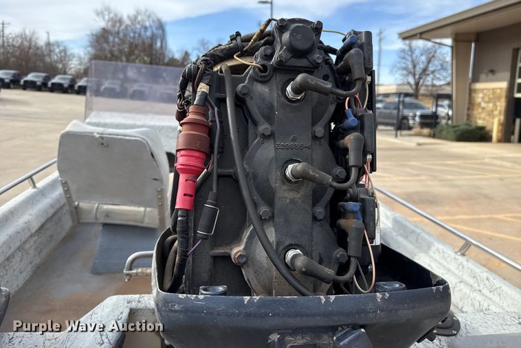 image for item DK3540 1991 Predator boat