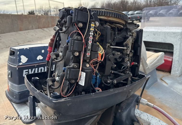 image for item DK3540 1991 Predator boat