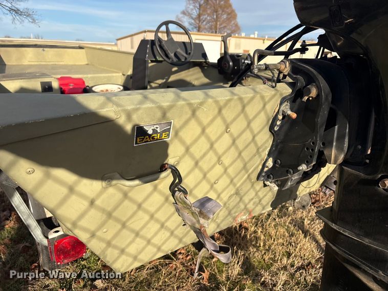 image for item EG8328 1994 Lowe boat