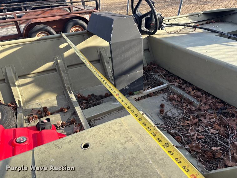 image for item EG8328 1994 Lowe boat