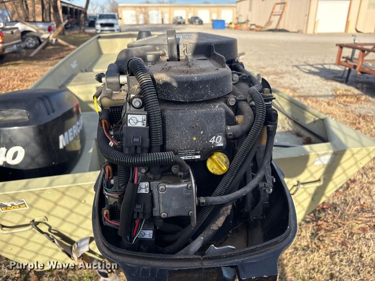 image for item EG8328 1994 Lowe boat