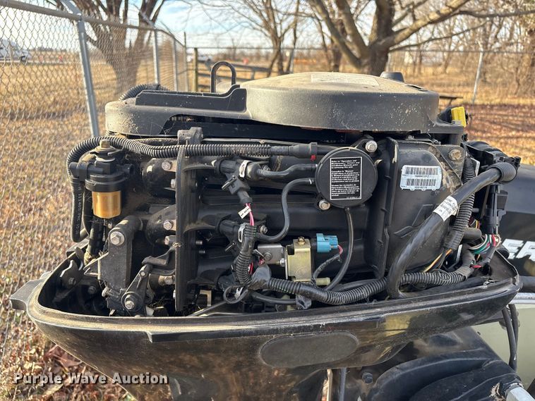 image for item EG8328 1994 Lowe boat