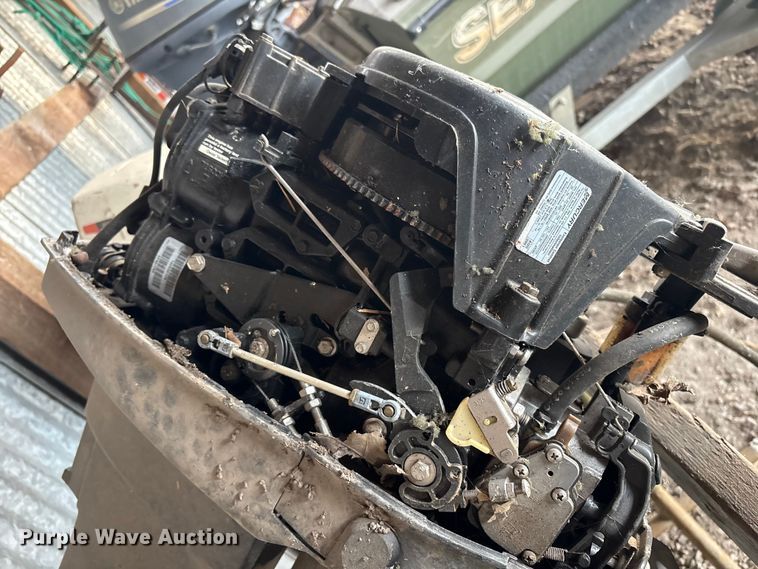 image for item EG8330 2002 Mercury outboard boat motor