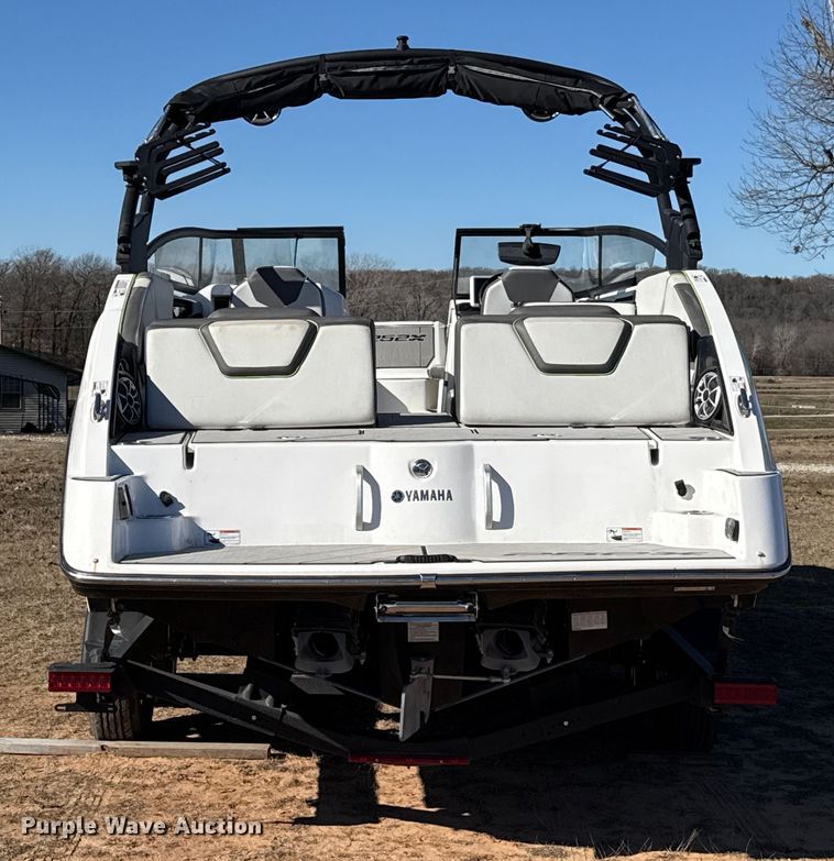 image for item ES5583 2021 Yamaha 252XE boat