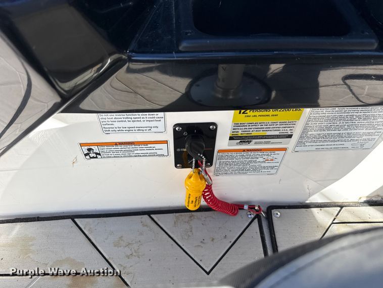 image for item ES5583 2021 Yamaha 252XE boat