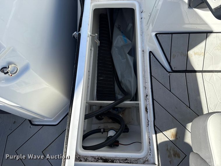 image for item ES5583 2021 Yamaha 252XE boat