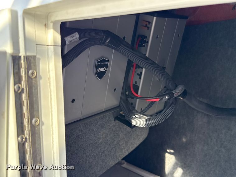 image for item ES5583 2021 Yamaha 252XE boat