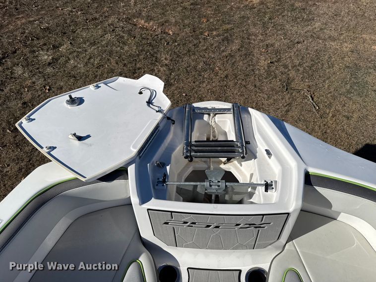 image for item ES5583 2021 Yamaha 252XE boat