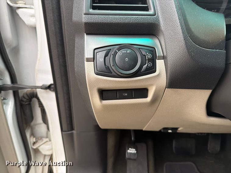 image for item EW0342 2013 Ford Explorer SUV
