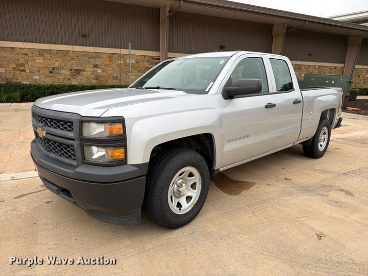 image for item EW0343 2015 Chevrolet Silverado 1500 Ext. Cab pickup truck