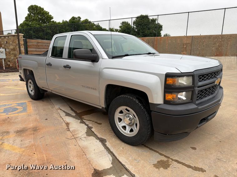 image for item EW0343 2015 Chevrolet Silverado 1500 Ext. Cab pickup truck