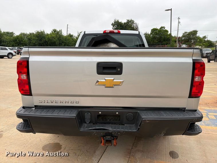 image for item EW0343 2015 Chevrolet Silverado 1500 Ext. Cab pickup truck