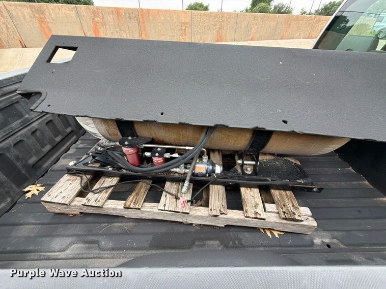 image for item EW0343 2015 Chevrolet Silverado 1500 Ext. Cab pickup truck